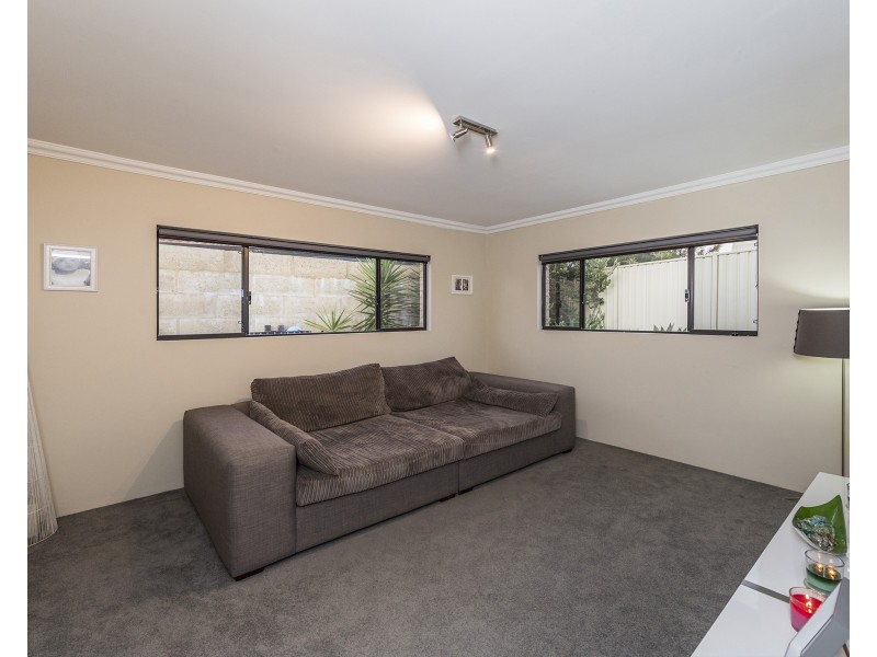 10 Narembeen Road, Dawesville WA 6211
