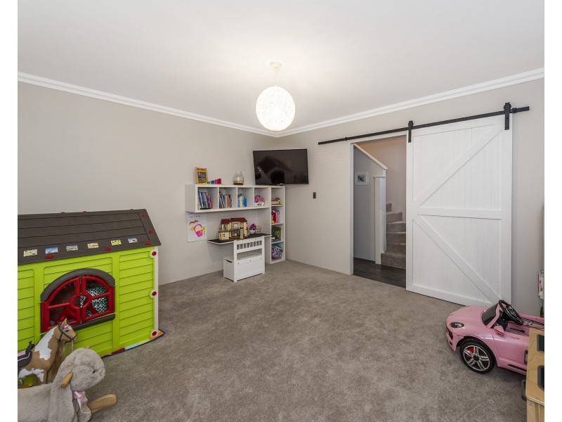10 Narembeen Road, Dawesville WA 6211