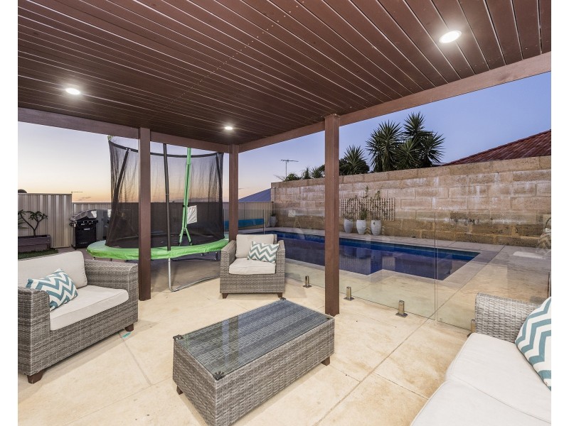 10 Narembeen Road, Dawesville WA 6211