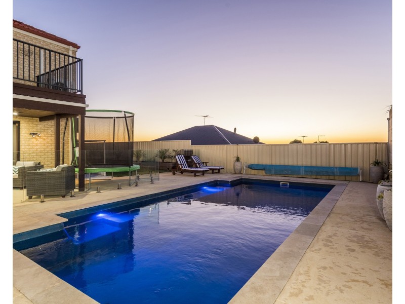 10 Narembeen Road, Dawesville WA 6211
