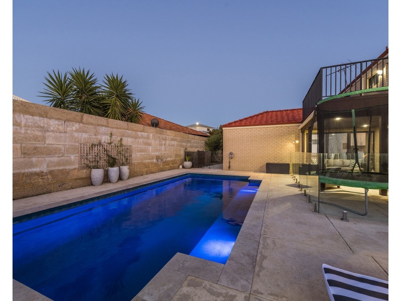 10 Narembeen Road, Dawesville WA 6211