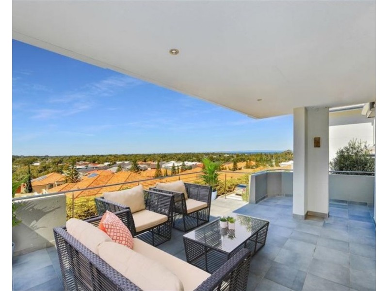 2/26 Caspian Drive, Wannanup WA 6210