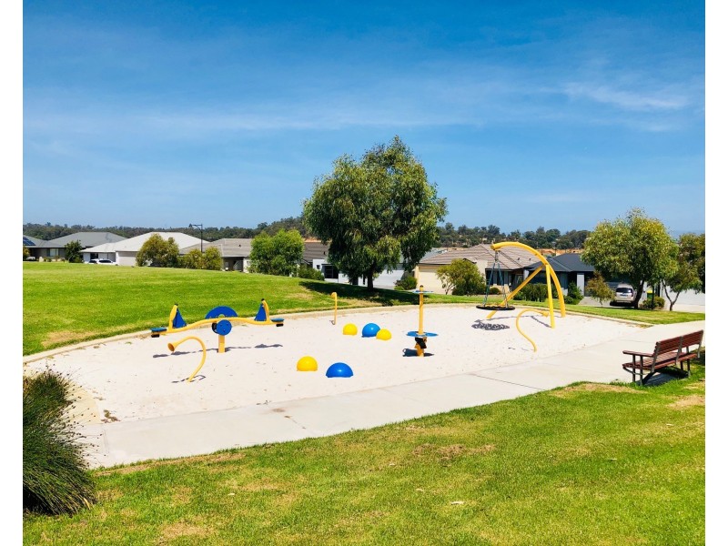 19 Huggins Way, Baldivis WA 6171