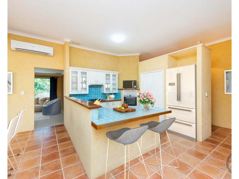 12 Princeton Drive, Wannanup WA 6210