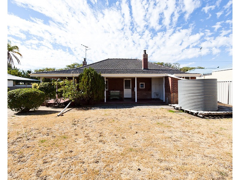 69 Tuckey Street, Mandurah WA 6210