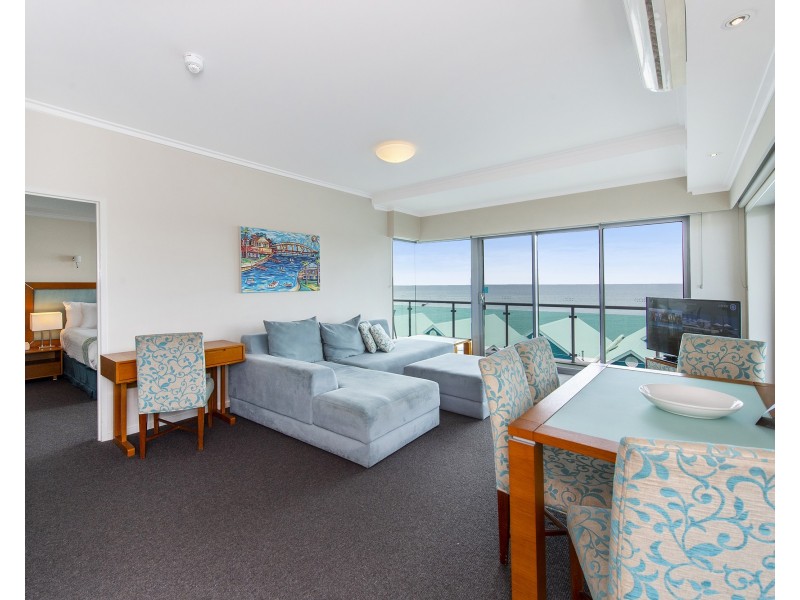 307/16 Dolphin Drive, Mandurah WA 6210