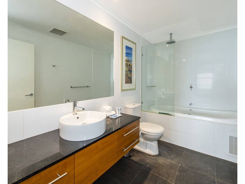 307/16 Dolphin Drive, Mandurah WA 6210