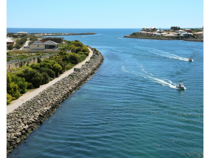 21 Frigate Way, Wannanup WA 6210