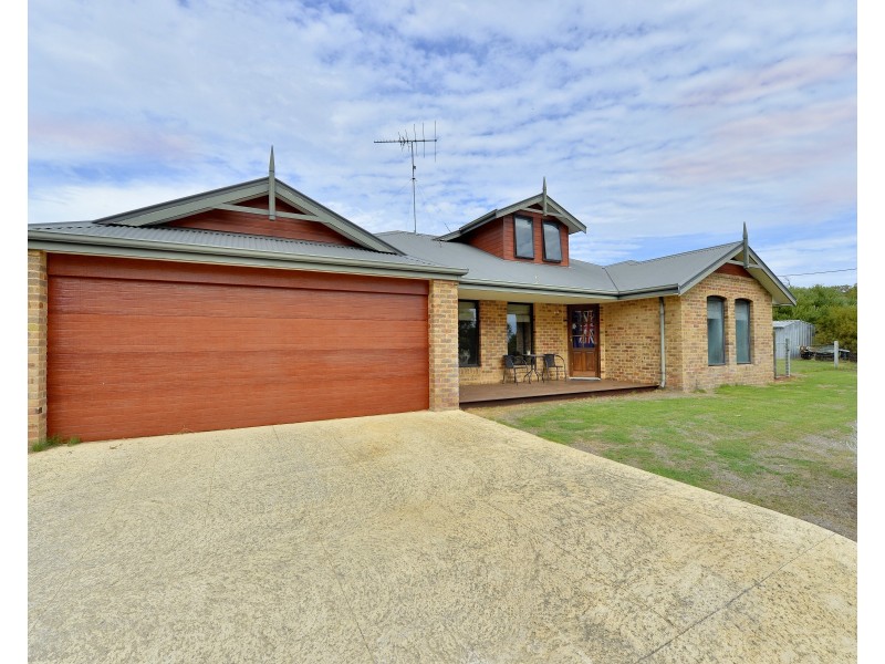 3 Yalgor Heights, Dawesville WA 6211