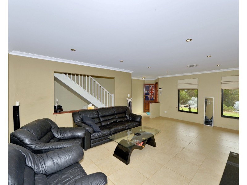 3 Yalgor Heights, Dawesville WA 6211