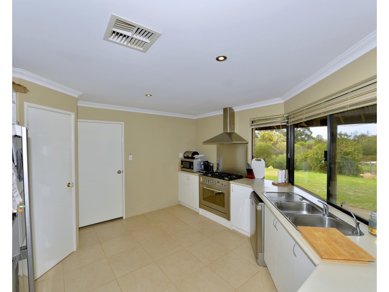 3 Yalgor Heights, Dawesville WA 6211