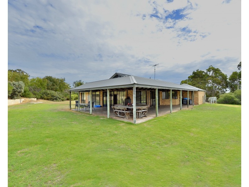 3 Yalgor Heights, Dawesville WA 6211