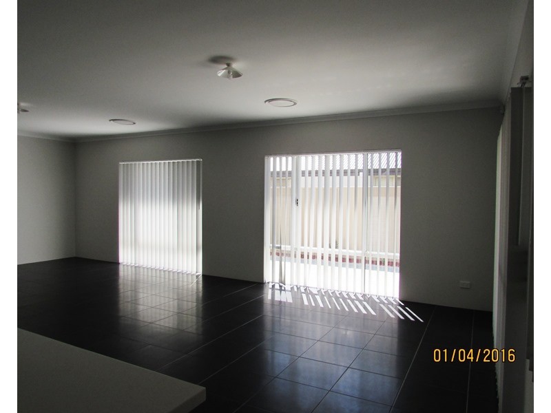 12 Fallow Street, Karnup WA 6176