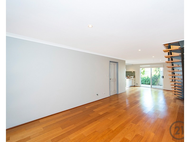 4/47 Tuckey Street, Mandurah WA 6210