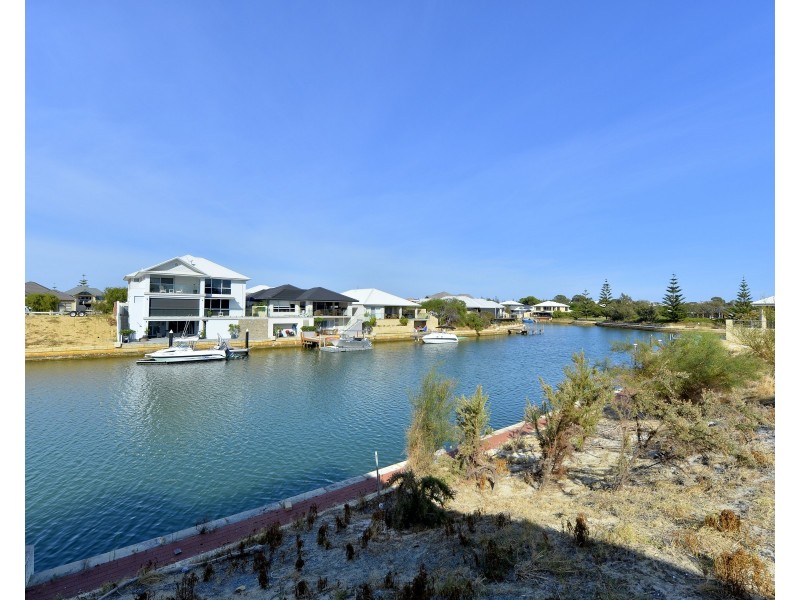 82 Cormorant Key, Wannanup WA 6210