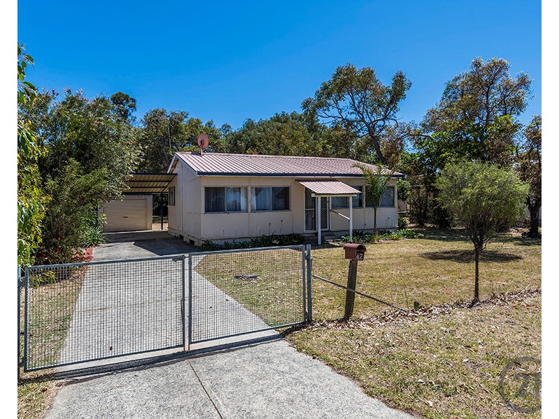42 Peel Parade, Coodanup WA 6210