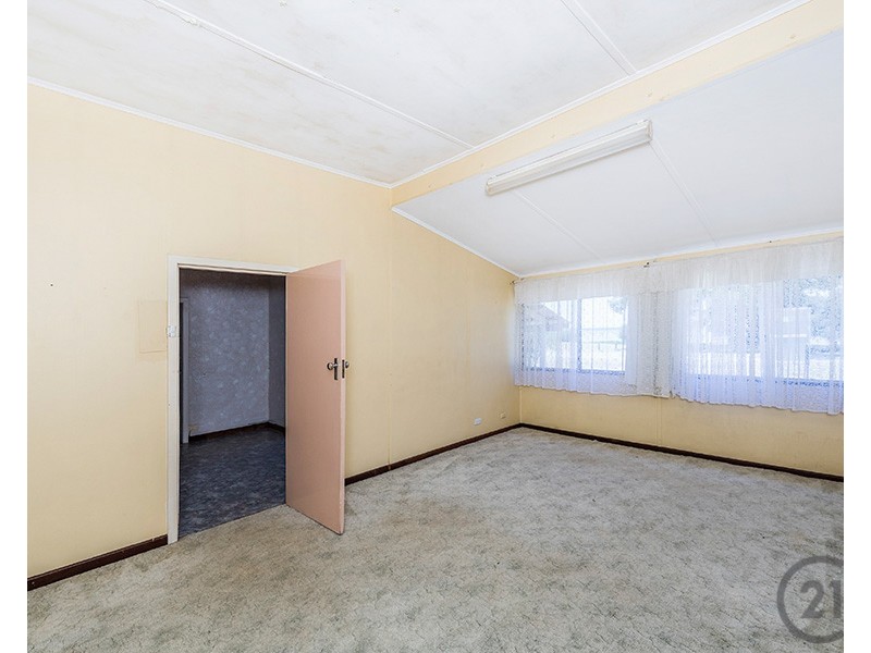 42 Peel Parade, Coodanup WA 6210