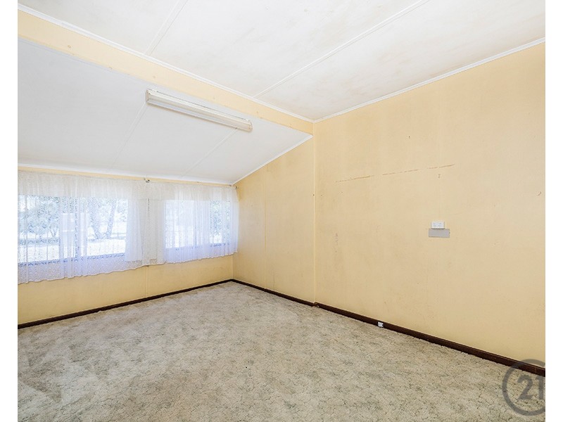 42 Peel Parade, Coodanup WA 6210