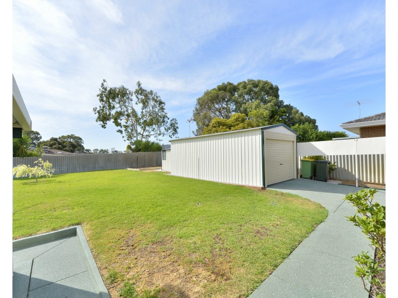 9 Terry Crescent, Mandurah WA 6210