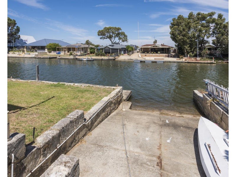 47 Allambi Way, South Yunderup WA 6208