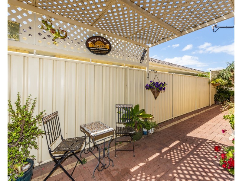 7 Shelduck Way, Dudley Park WA 6210