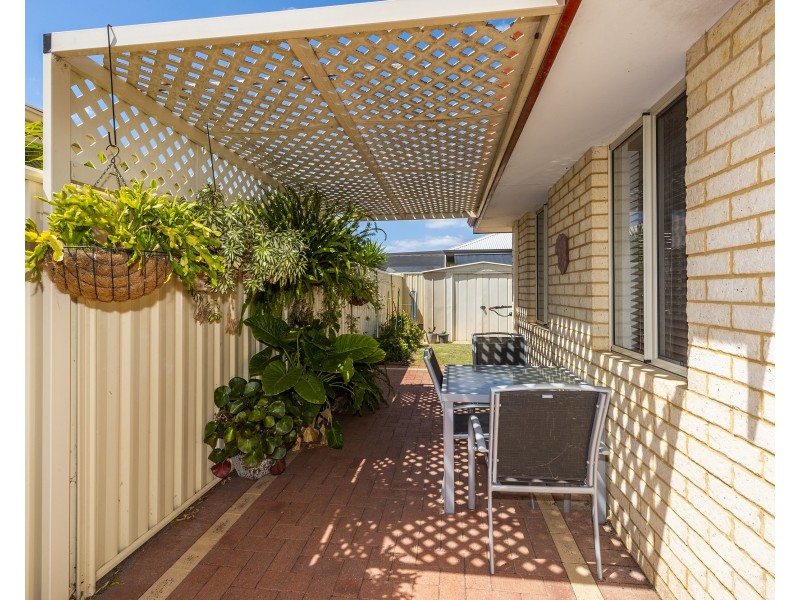 7 Shelduck Way, Dudley Park WA 6210