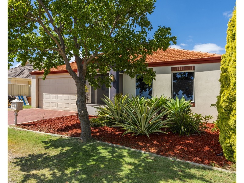 7 Shelduck Way, Dudley Park WA 6210