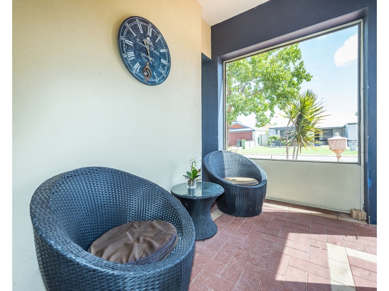 7 Shelduck Way, Dudley Park WA 6210
