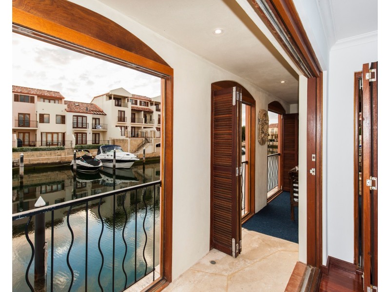 65/18 Port Quays, Wannanup WA 6210