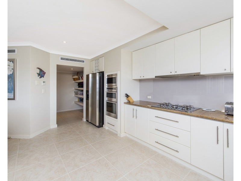 1/12 Reverie Mews, Halls Head WA 6210