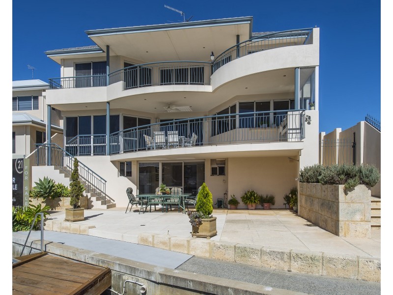 1/12 Reverie Mews, Halls Head WA 6210