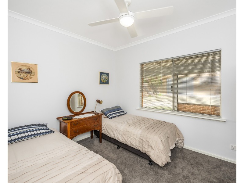 10 Pioneer Court, Bouvard WA 6211