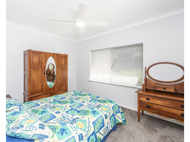 10 Pioneer Court, Bouvard WA 6211