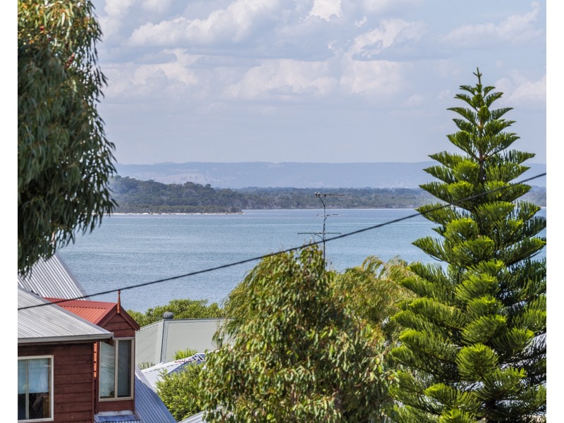 10 Pioneer Court, Bouvard WA 6211