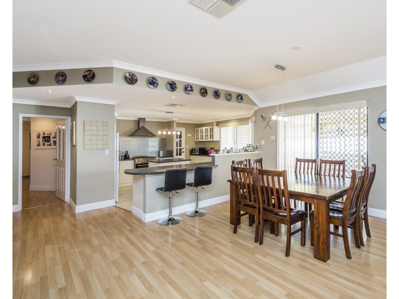 18 Tillery Way, Secret Harbour WA 6173