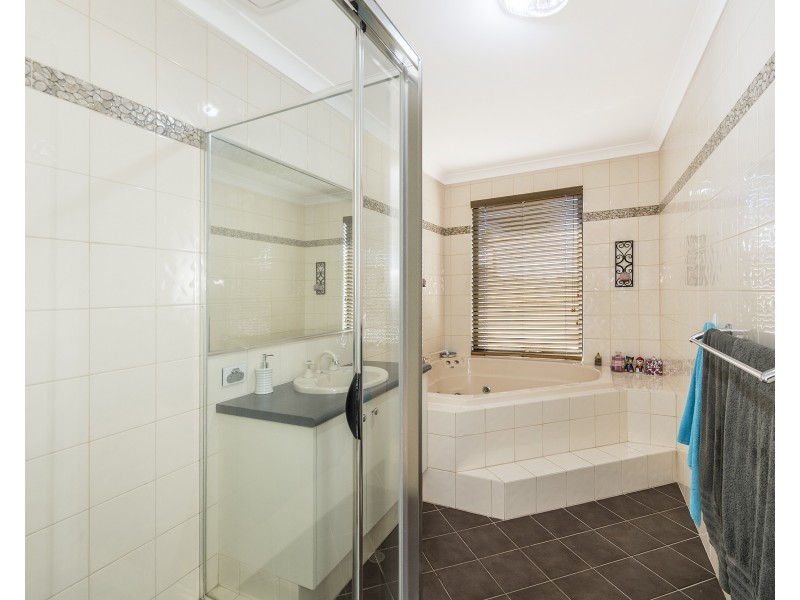 18 Tillery Way, Secret Harbour WA 6173