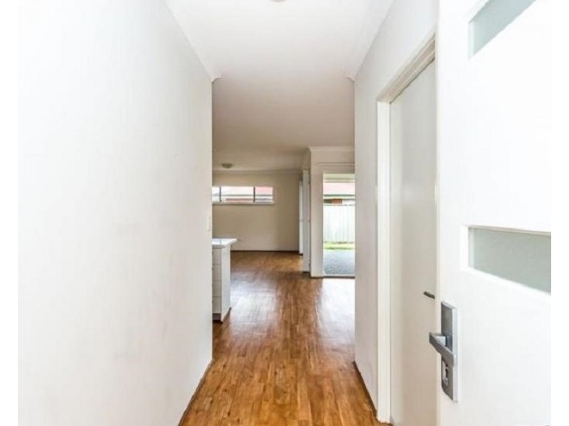 18 Vaucluse Way, Coodanup WA 6210