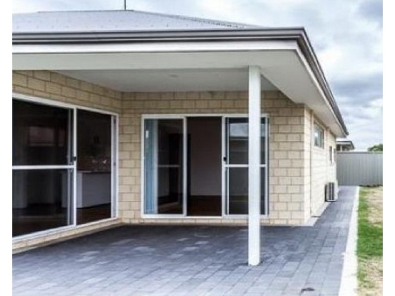 18 Vaucluse Way, Coodanup WA 6210