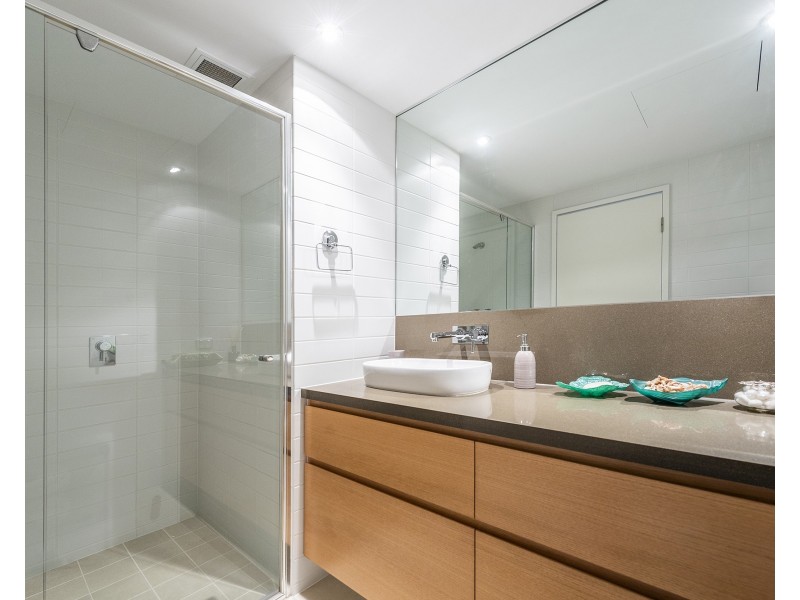 505/5 Marco Polo Drive, Mandurah WA 6210