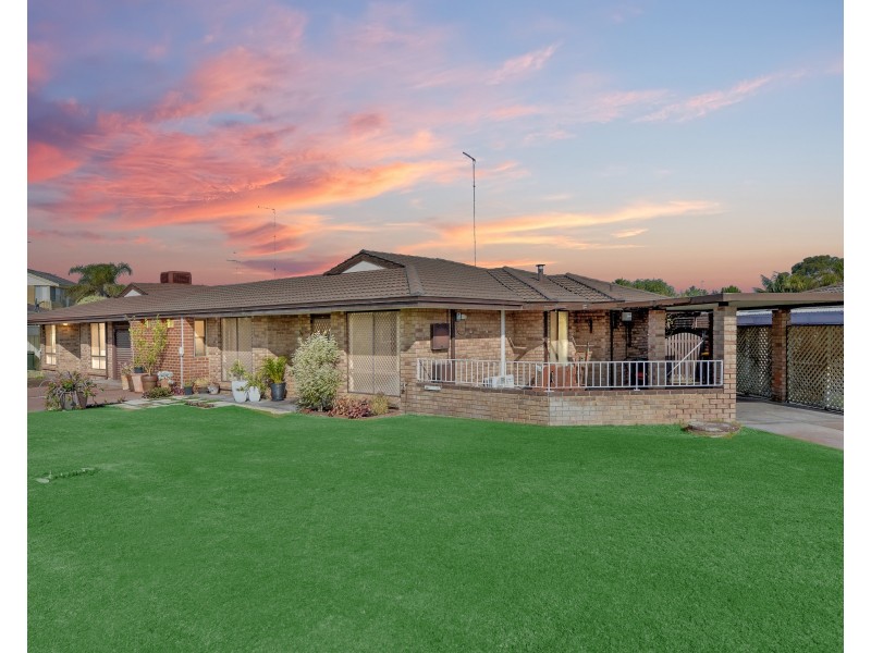 12A Rocklea Place, Silver Sands WA 6210