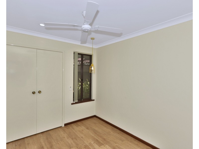 12A Rocklea Place, Silver Sands WA 6210