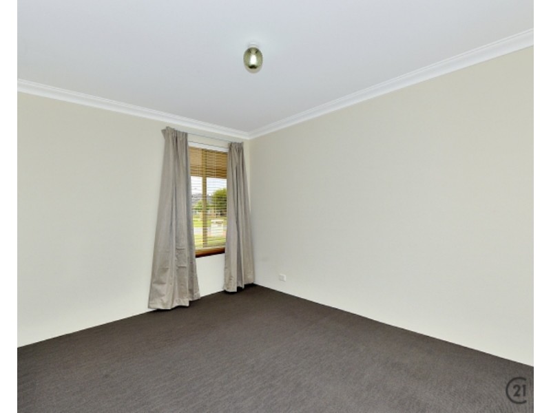 41 Rochester Way, Meadow Springs WA 6210