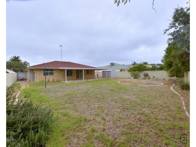 41 Rochester Way, Meadow Springs WA 6210