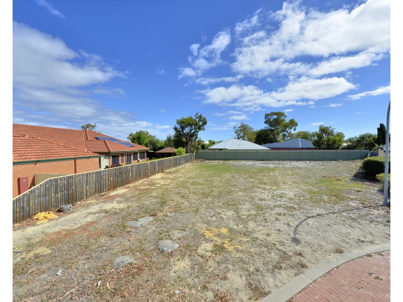 5 Rosella Way, Coodanup WA 6210