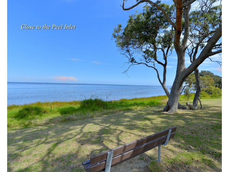 5 Rosella Way, Coodanup WA 6210