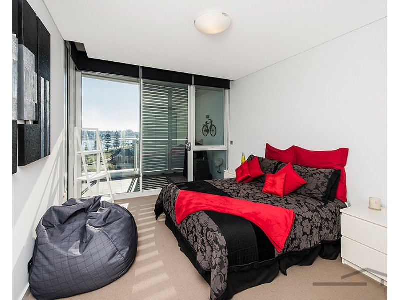 708/1 Marco Polo Drive, Mandurah WA 6210