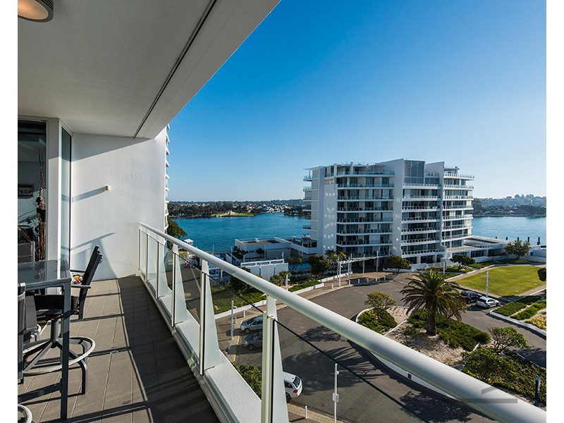 708/1 Marco Polo Drive, Mandurah WA 6210