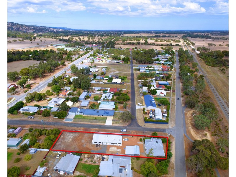 14 Kingston Street, North Dandalup WA 6207