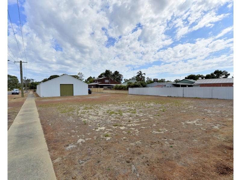 14 Kingston Street, North Dandalup WA 6207