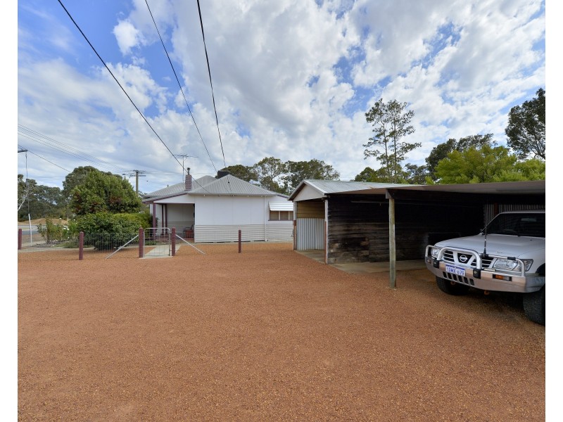 14 Kingston Street, North Dandalup WA 6207